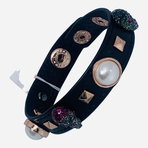 Betsey Johnson Crystal Black Leather Skull Pearl Bracelet DUCHESS OF BETSEYVILLE - Picture 4 of 13